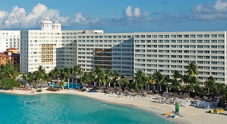 oasis viva beach cancun