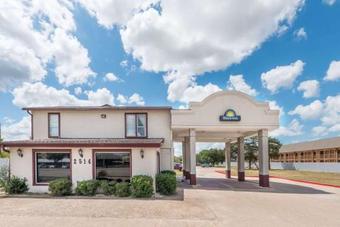 Hotel Days Inn By Wyndham Bryan College Station