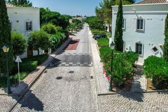 Quinta Do Lago Villa Sleeps 6 Pool Air Con T607837