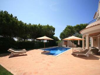 Quinta Do Lago Villa Sleeps 8 Pool Air Con T455974