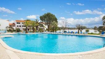 Quinta Do Lago Apartment Sleeps 4 With Air Con And Wifi