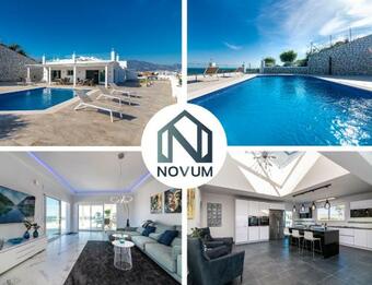 Top Renovated Villa With Sea-view And Heated Pool