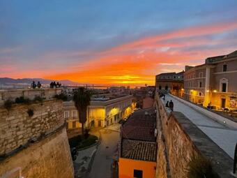 Hostal Al Duomo Di Cagliari