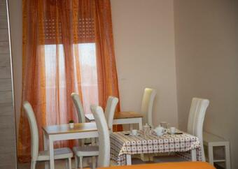 Hostal B&B Miramare Suite