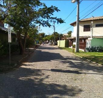 Apartamento Duplex Espaçoso Na Praia Do Forte, Perto De Tudo!