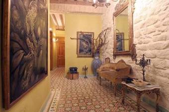 Hostal Les Monges Palace