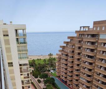 Precioso Apartamento Con Vistas En Primera Línea