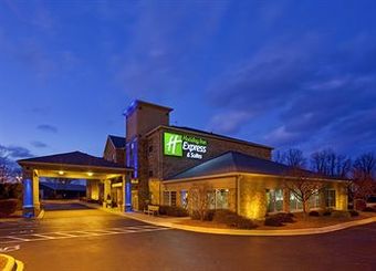 Holiday Inn Express Hotel & Suites Sunbury-columbus Area