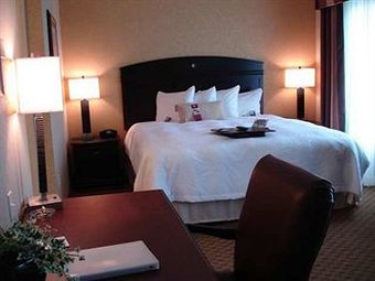 Holiday Inn Express Hotel & Suites Jacksonville Airport