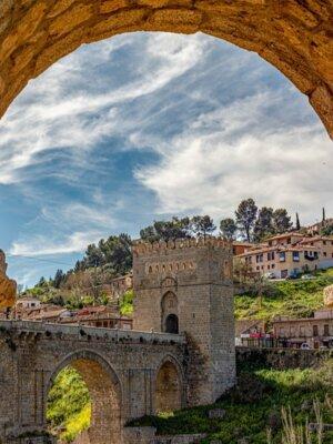 Toledo: Tour Privado Con Guía Oficial